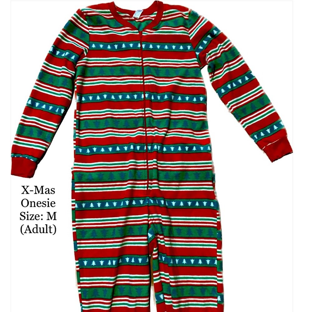 🔴 Christmas Onesie with Back Button Flap, Adult Size M
